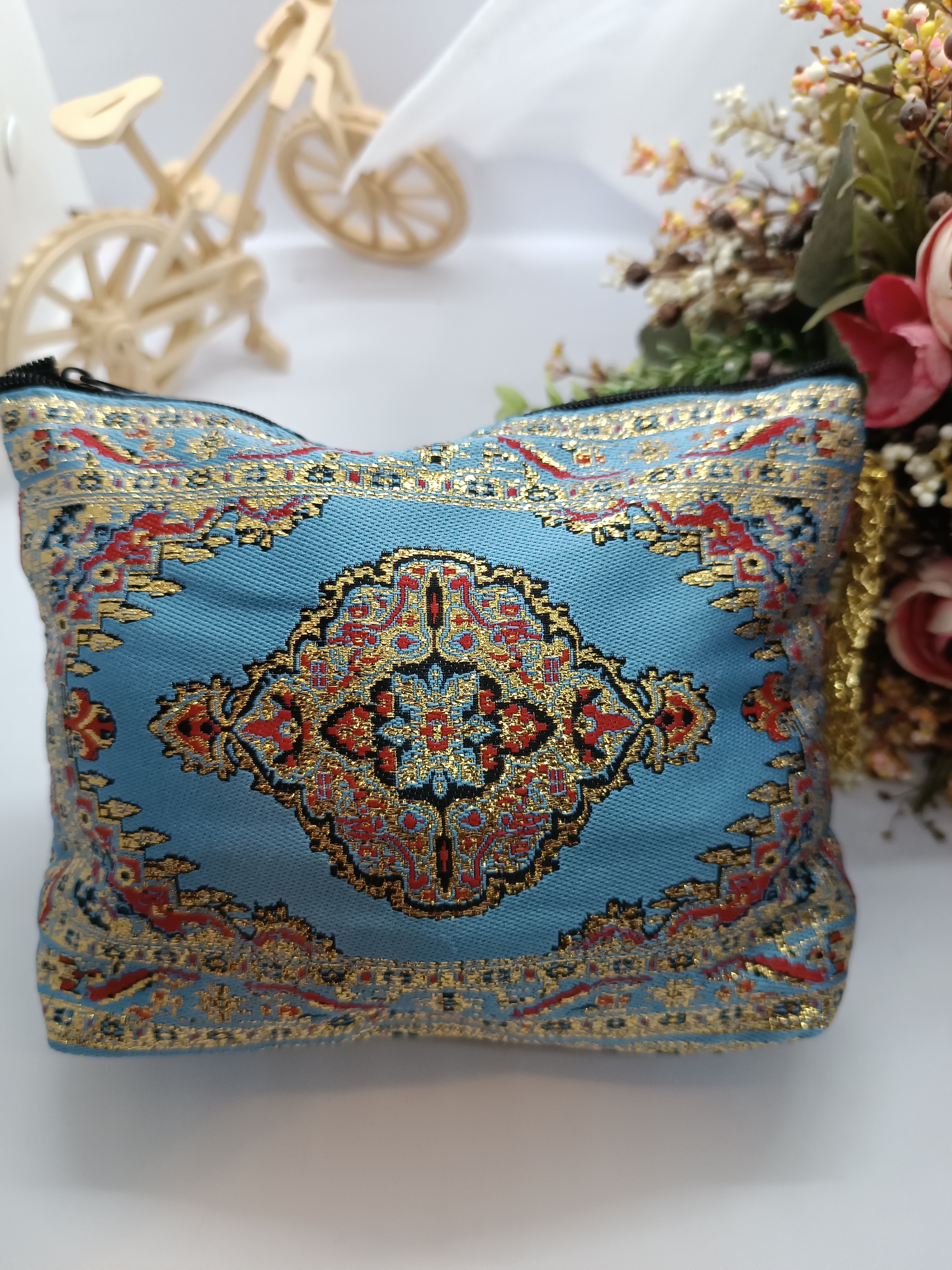 Makyaj Çantası