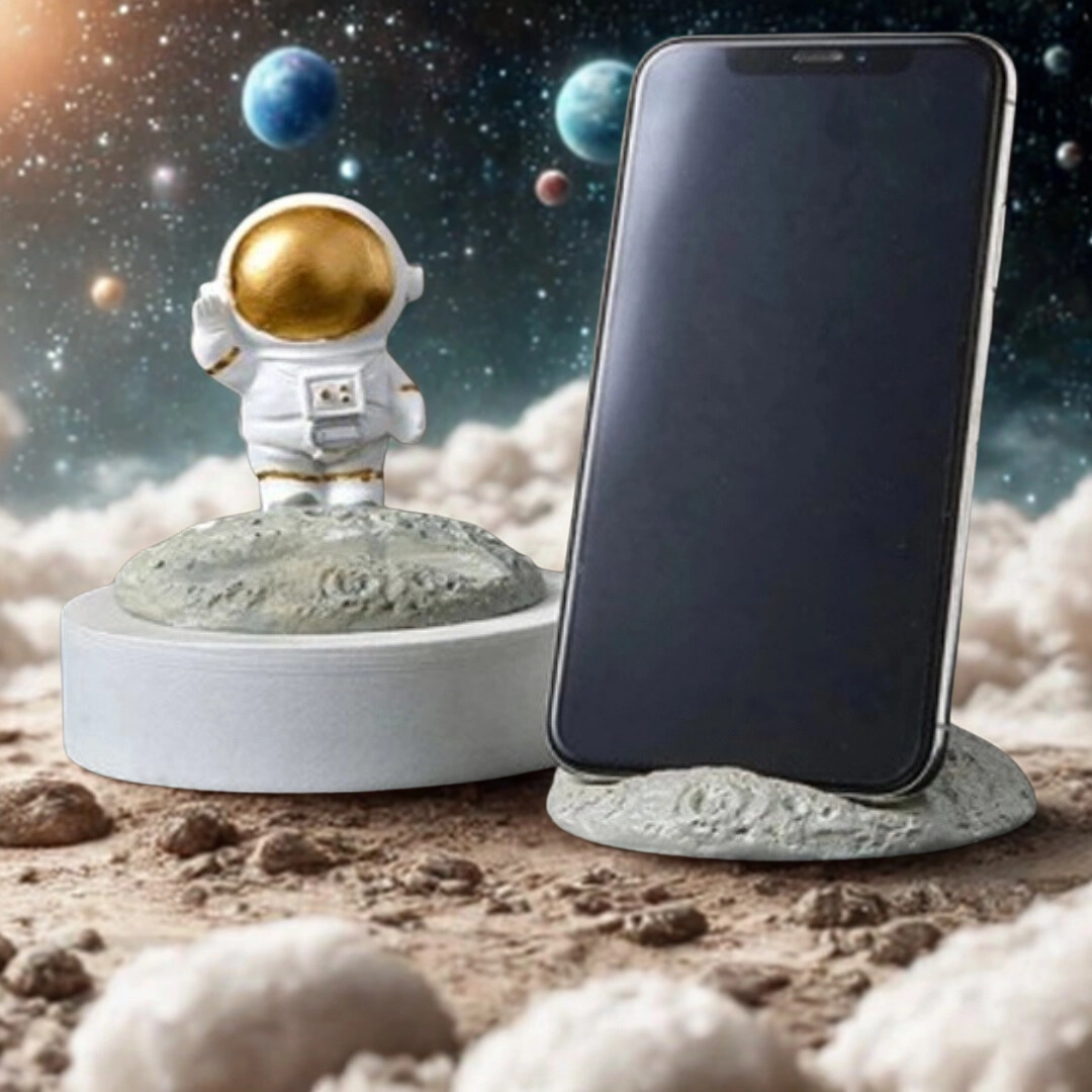 Astronot telefon tutucu