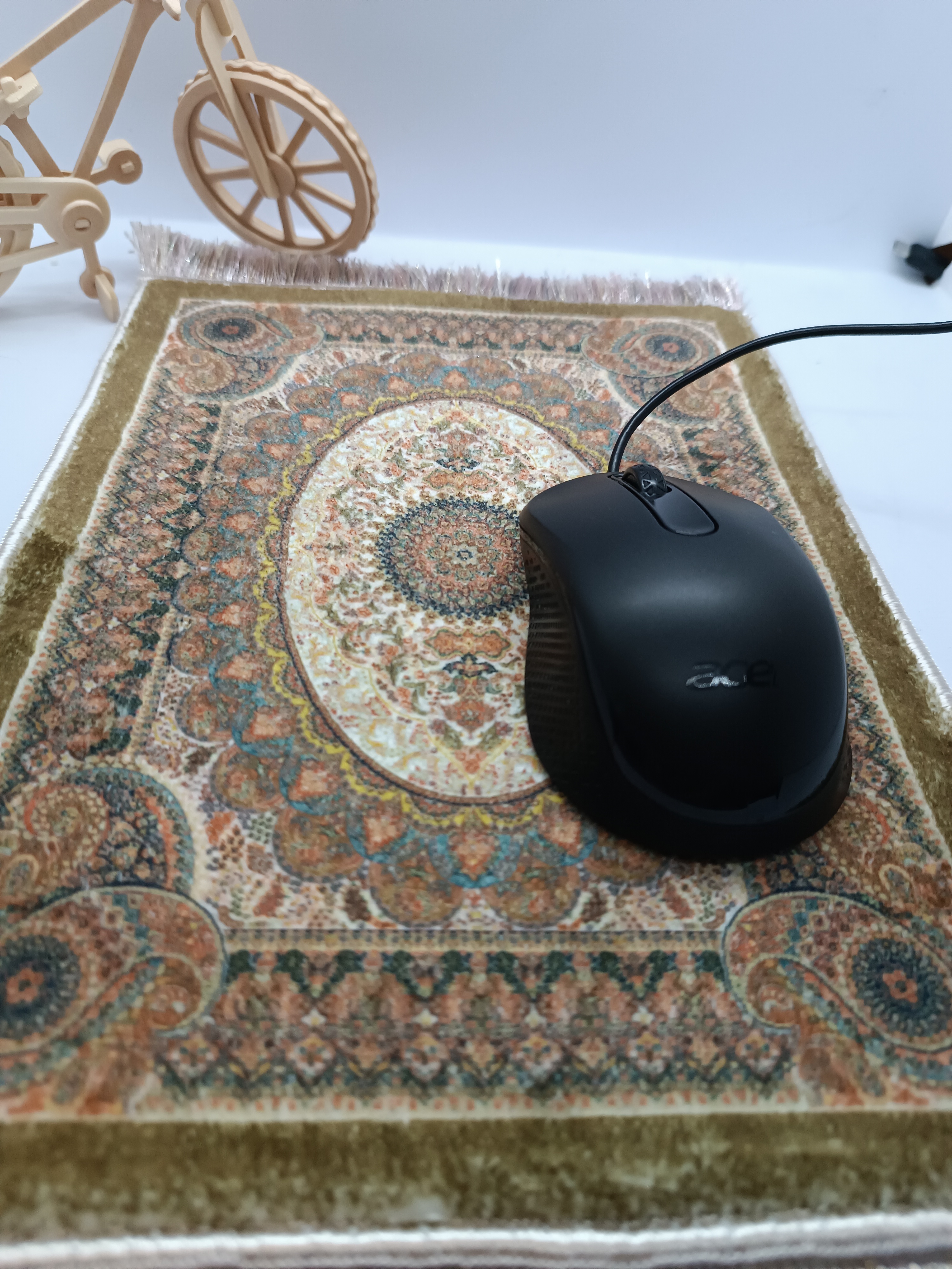 Minyatür halı