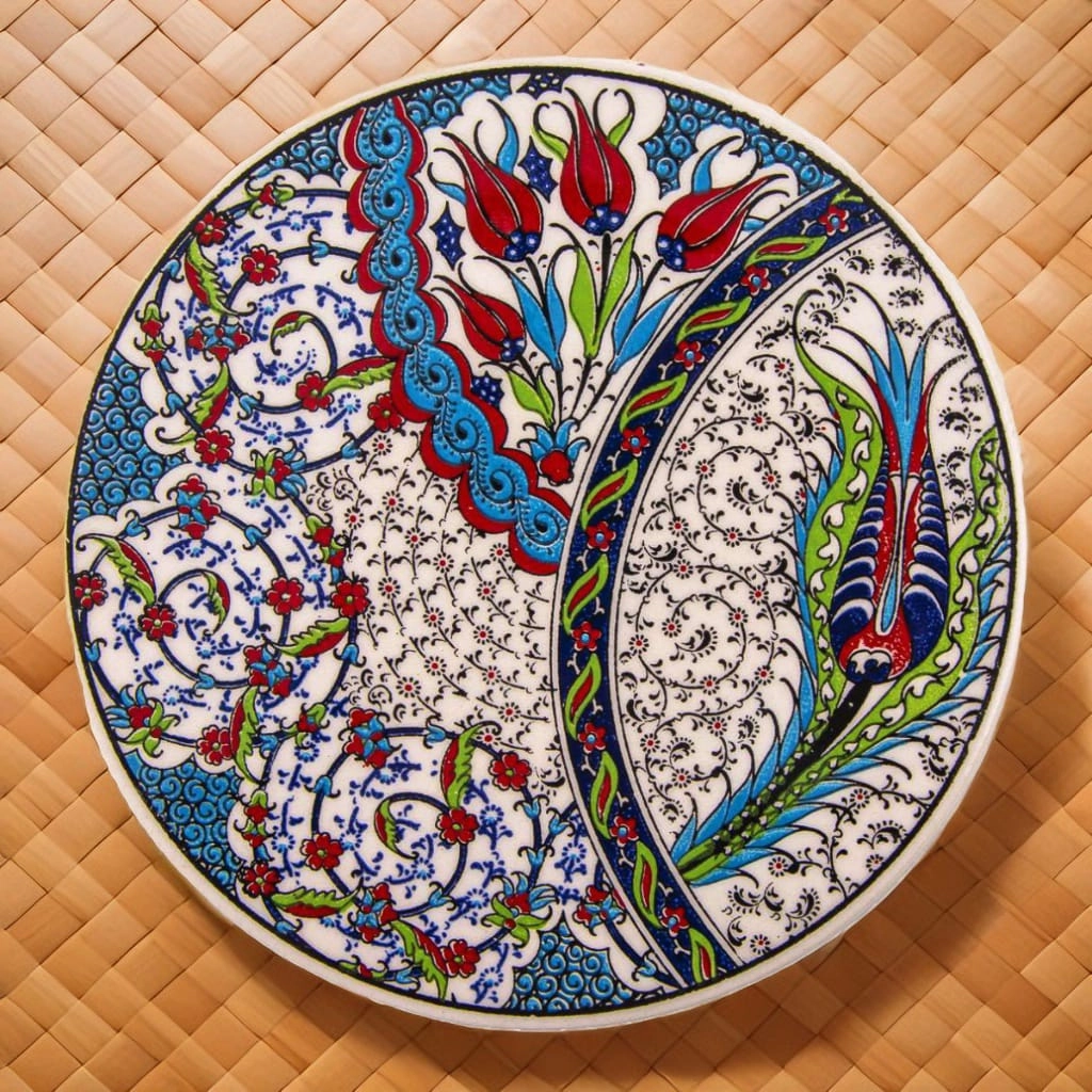 Geleneksel desenli seramik nihale 16 cm.